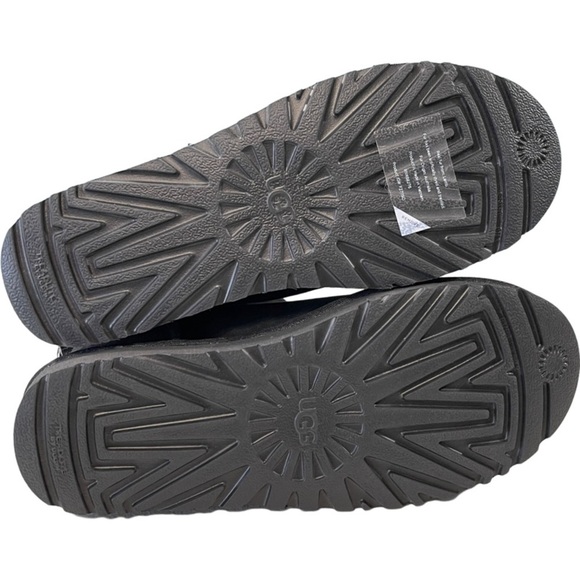 Ugg Bailey Bow II Diagonal Stripe Bows Suede Boots Size 10M Black - Picture 5 of 8